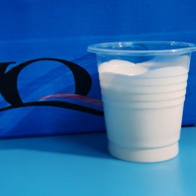 Goede prijs. Acryl-emulsie op waterbasis tegen plakken voor buitenhouten bekleding online