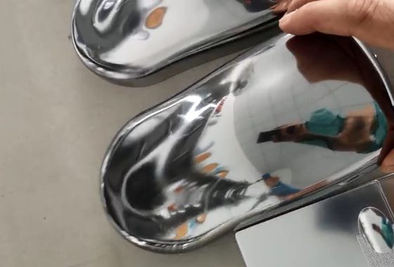 kwaliteit Goed dekkingseffect Vaste reflecterende hars met glad spiegel zilveren effect fabriek